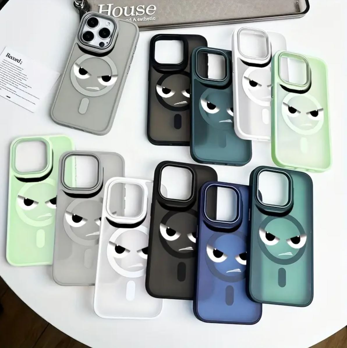 Coque Givrée Magnétique avec Magsafe Noir  A Motif Angry Cat Touche Pas Mon Téléphone Pour iPhone 16 Pro Max