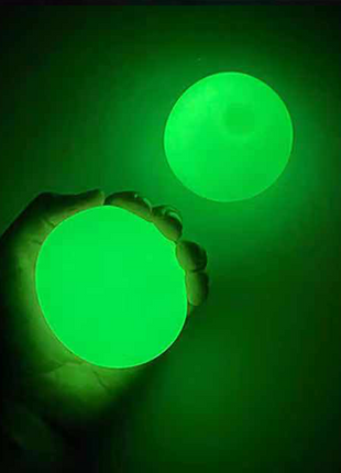 Fluorescent Sticky Wall Balls (pack of 4)